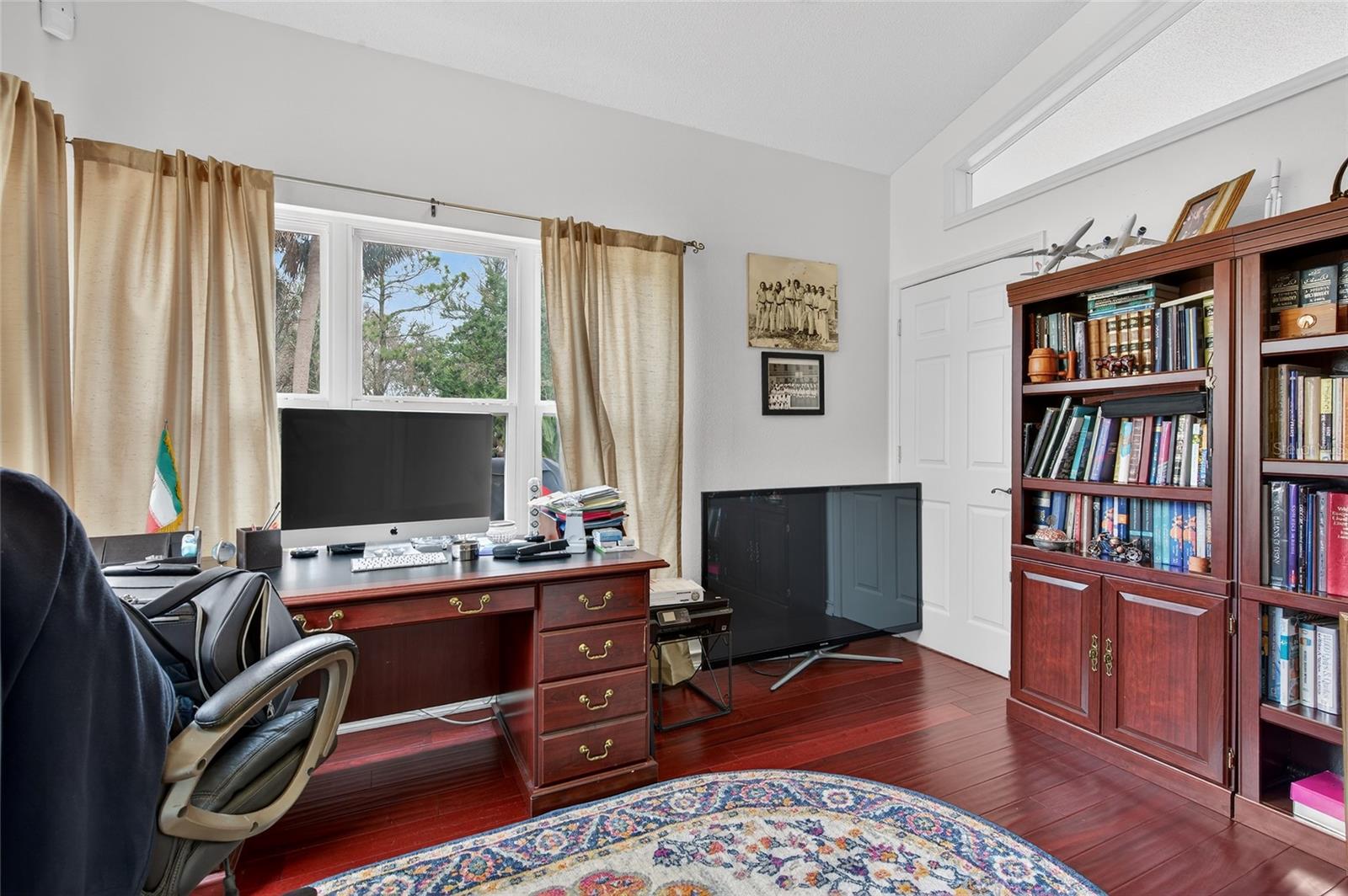 BREAKAWAY TRAILS - Residential