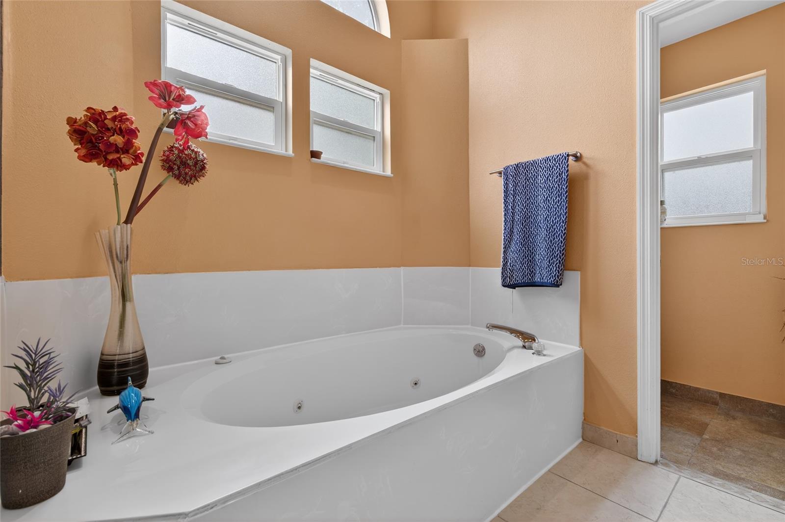 BREAKAWAY TRAILS - Residential