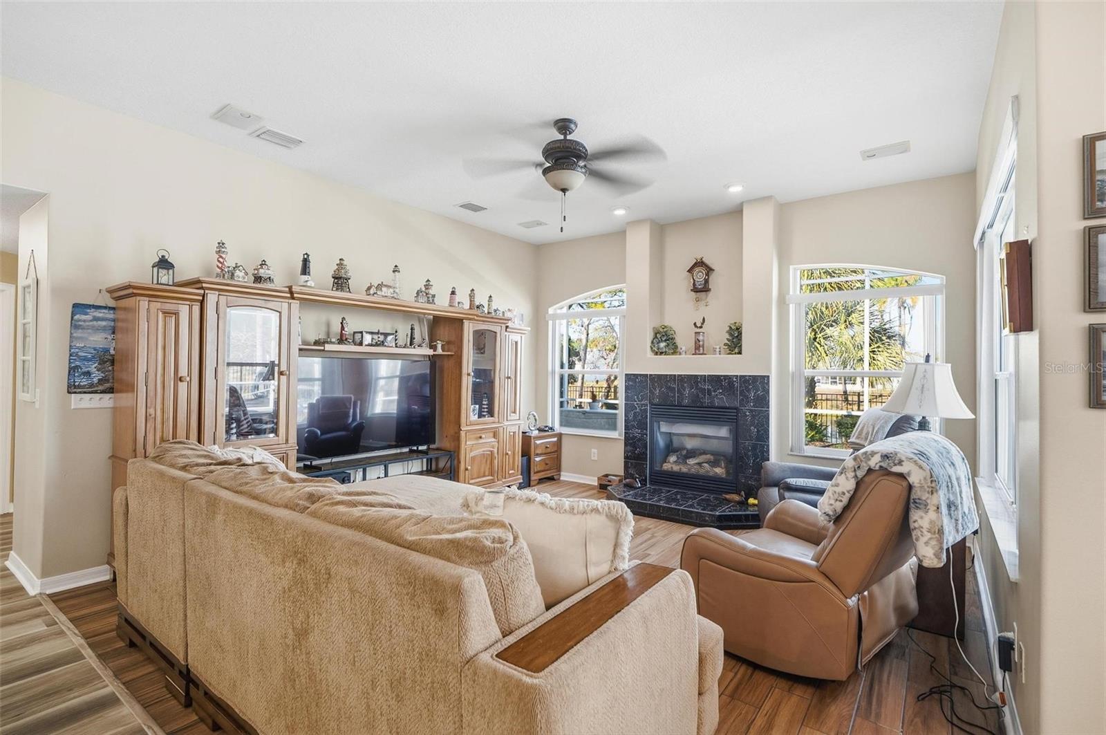 INDIAN TRAILS - Residential