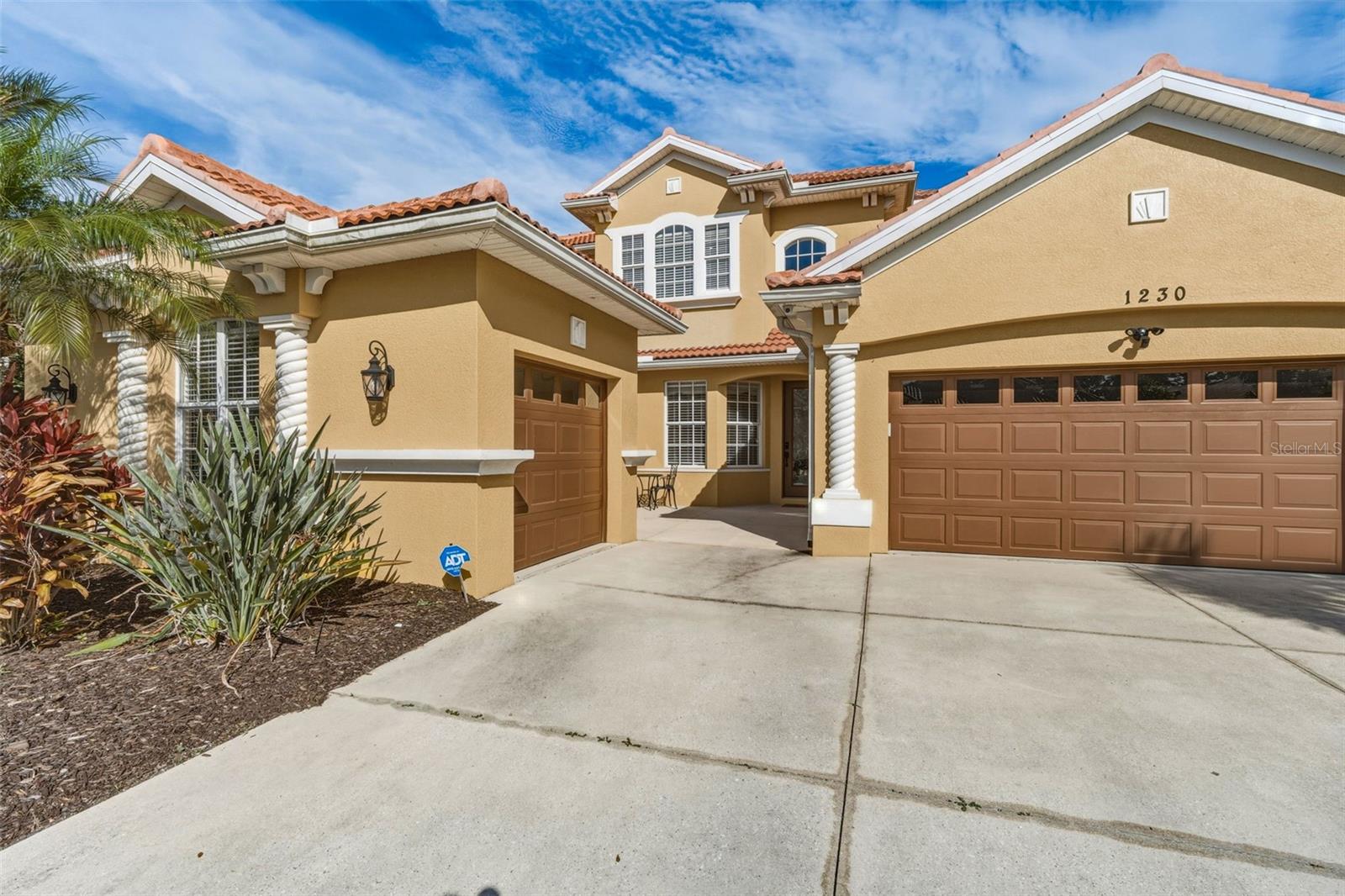 HERON CREEK - Residential