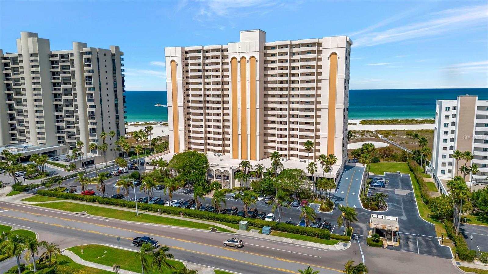 HARBOUR LIGHT TOWERS - Residential Lease