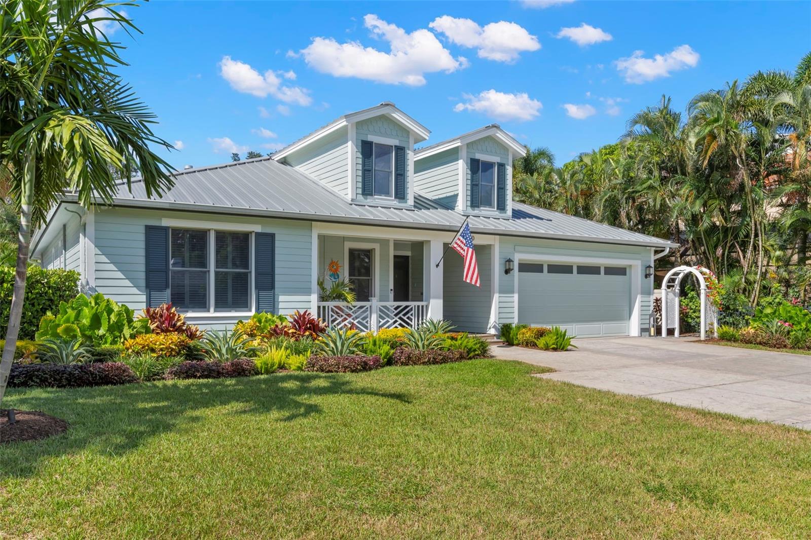 SNELL ISLE BRIGHTBAY - Residential