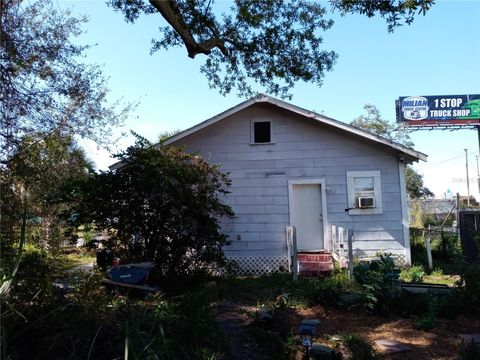 A home in TAMPA