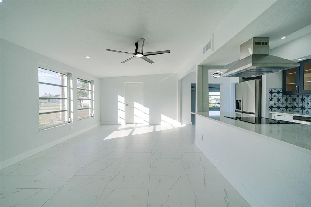 Photo of 217 W Tarpon Boulevard NW, Port Charlotte, FL 33952 (MLS # A4675001)