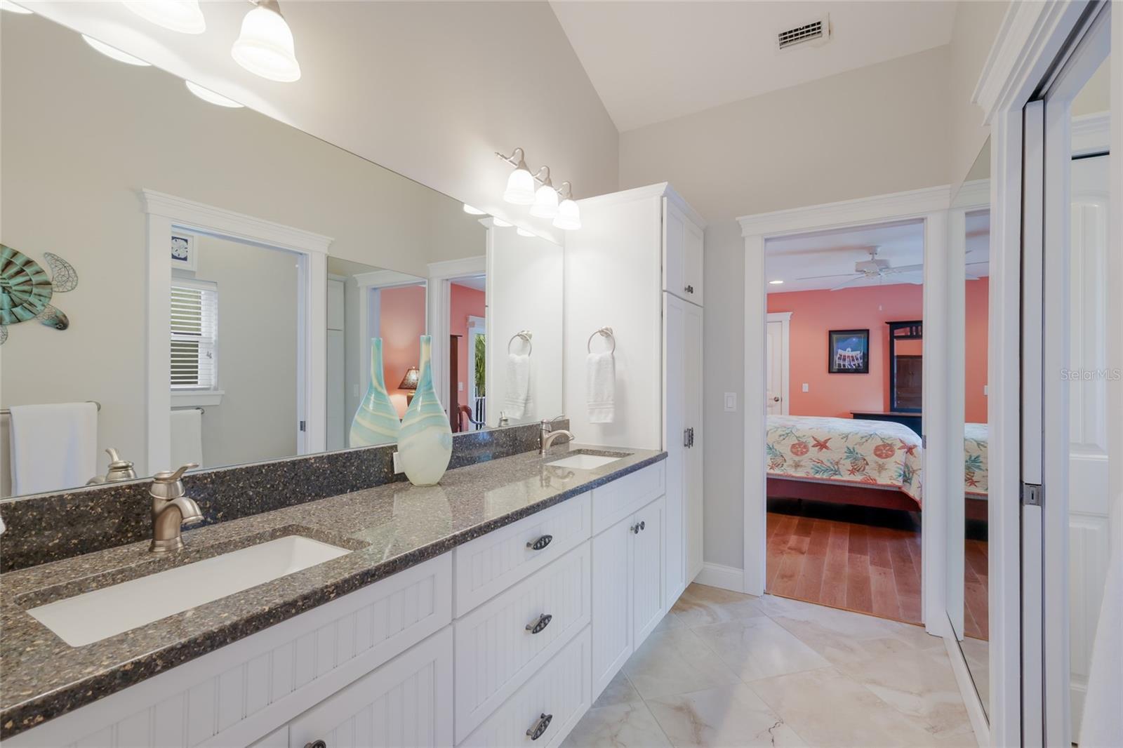 HOLMES GULF TO BAY DEV - Residential