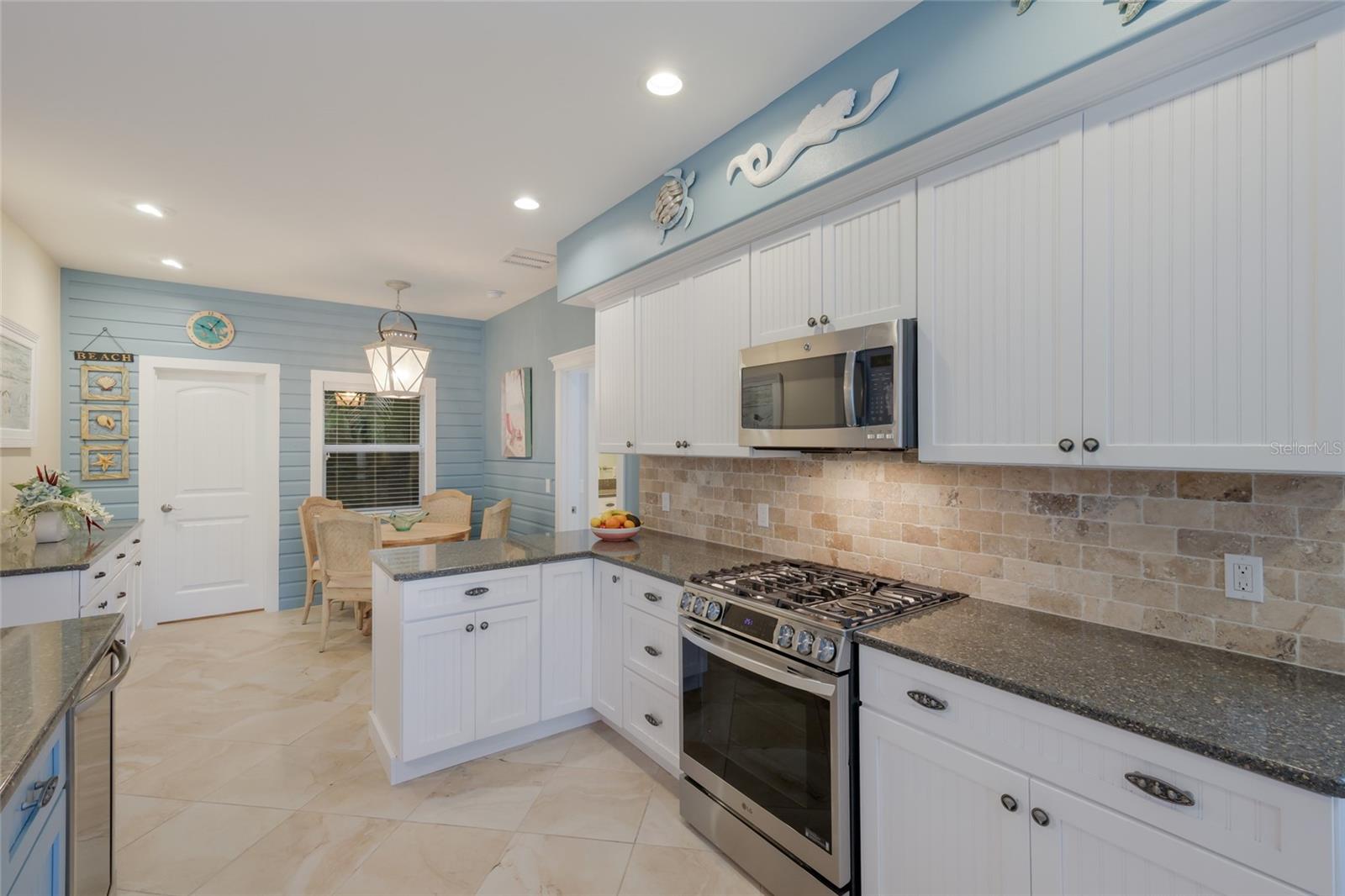 HOLMES GULF TO BAY DEV - Residential