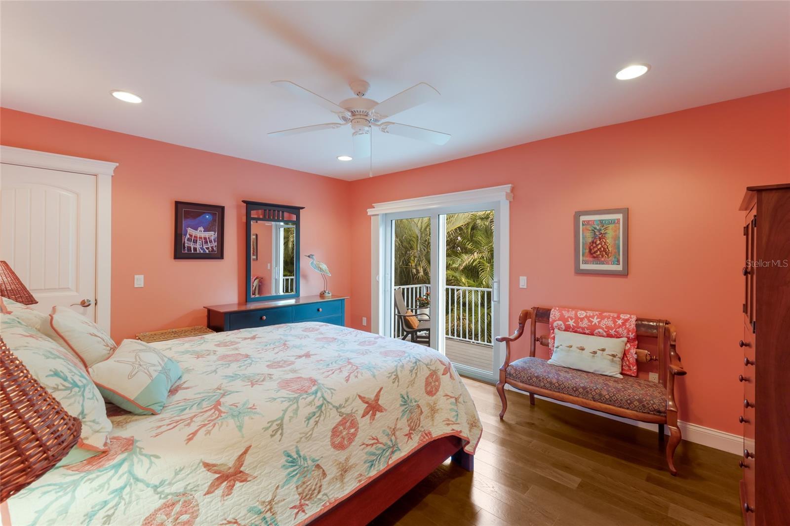 HOLMES GULF TO BAY DEV - Residential