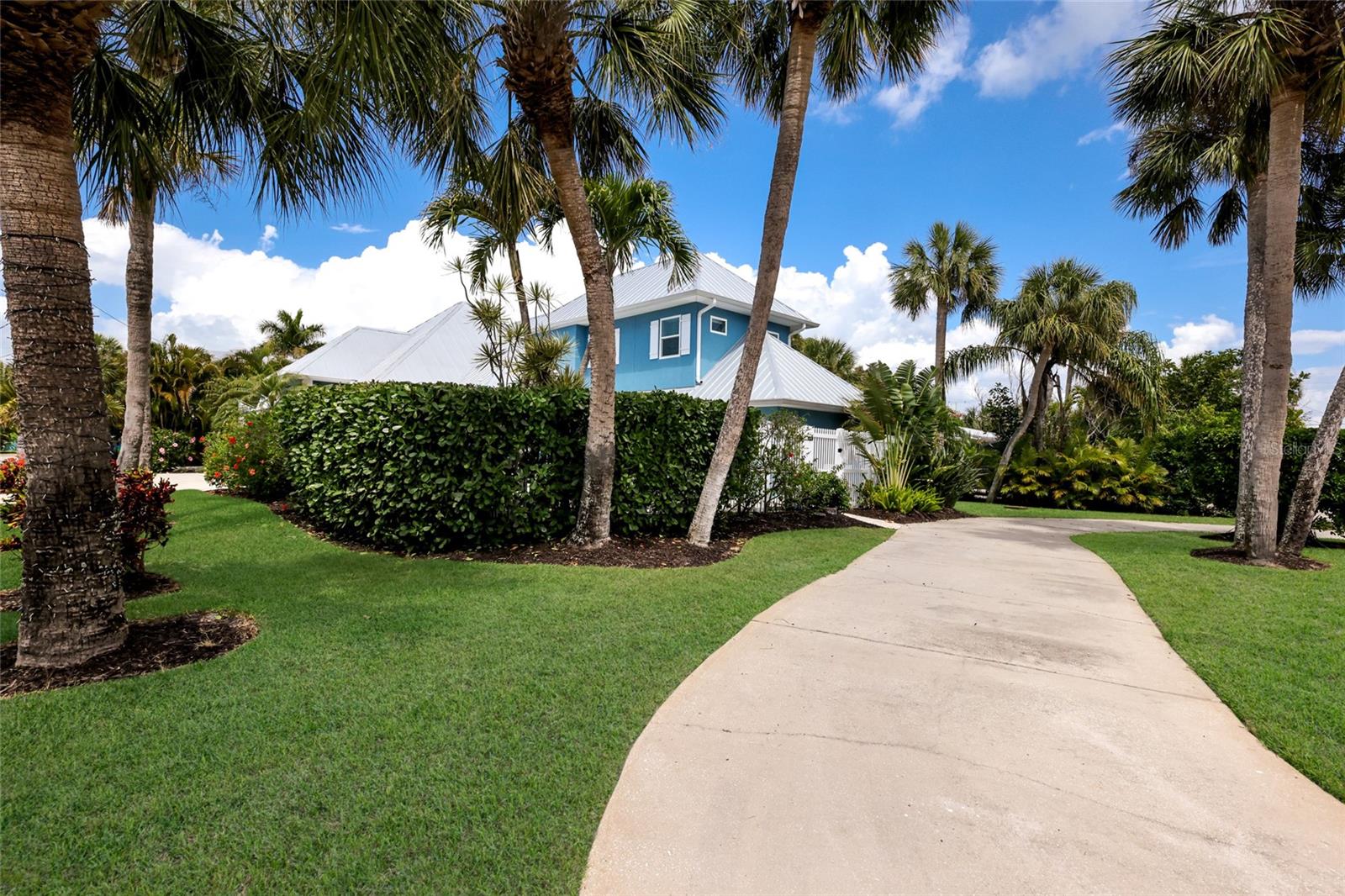 HOLMES GULF TO BAY DEV - Residential