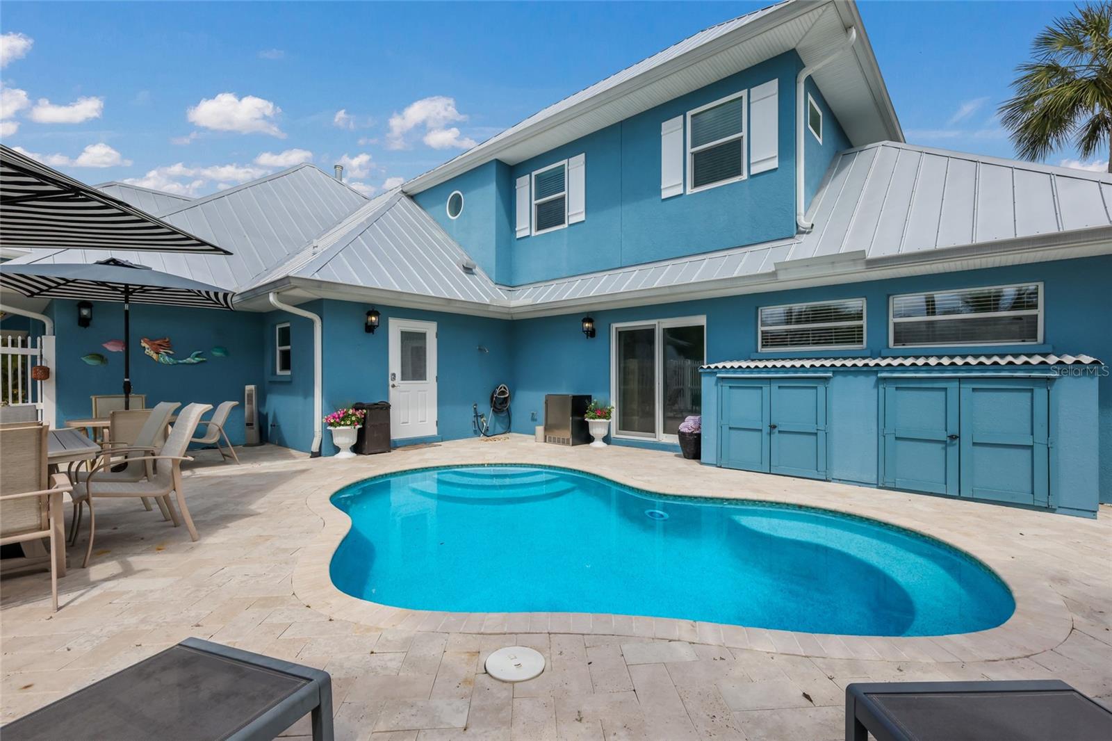 HOLMES GULF TO BAY DEV - Residential