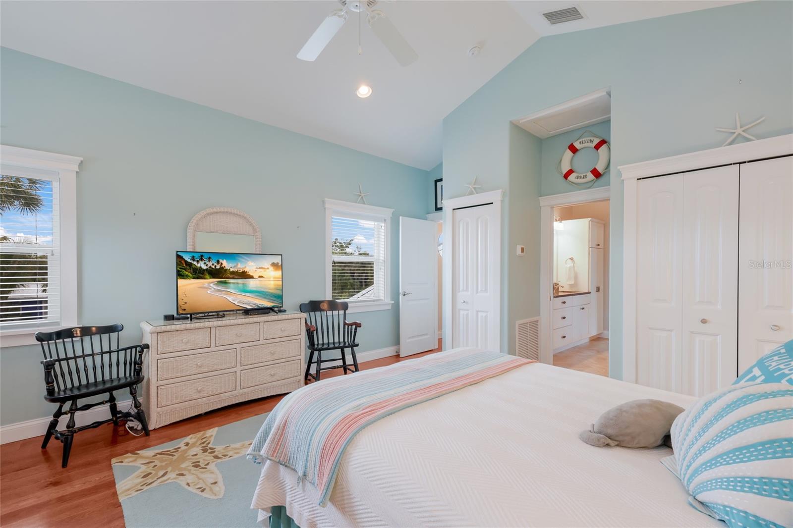 HOLMES GULF TO BAY DEV - Residential