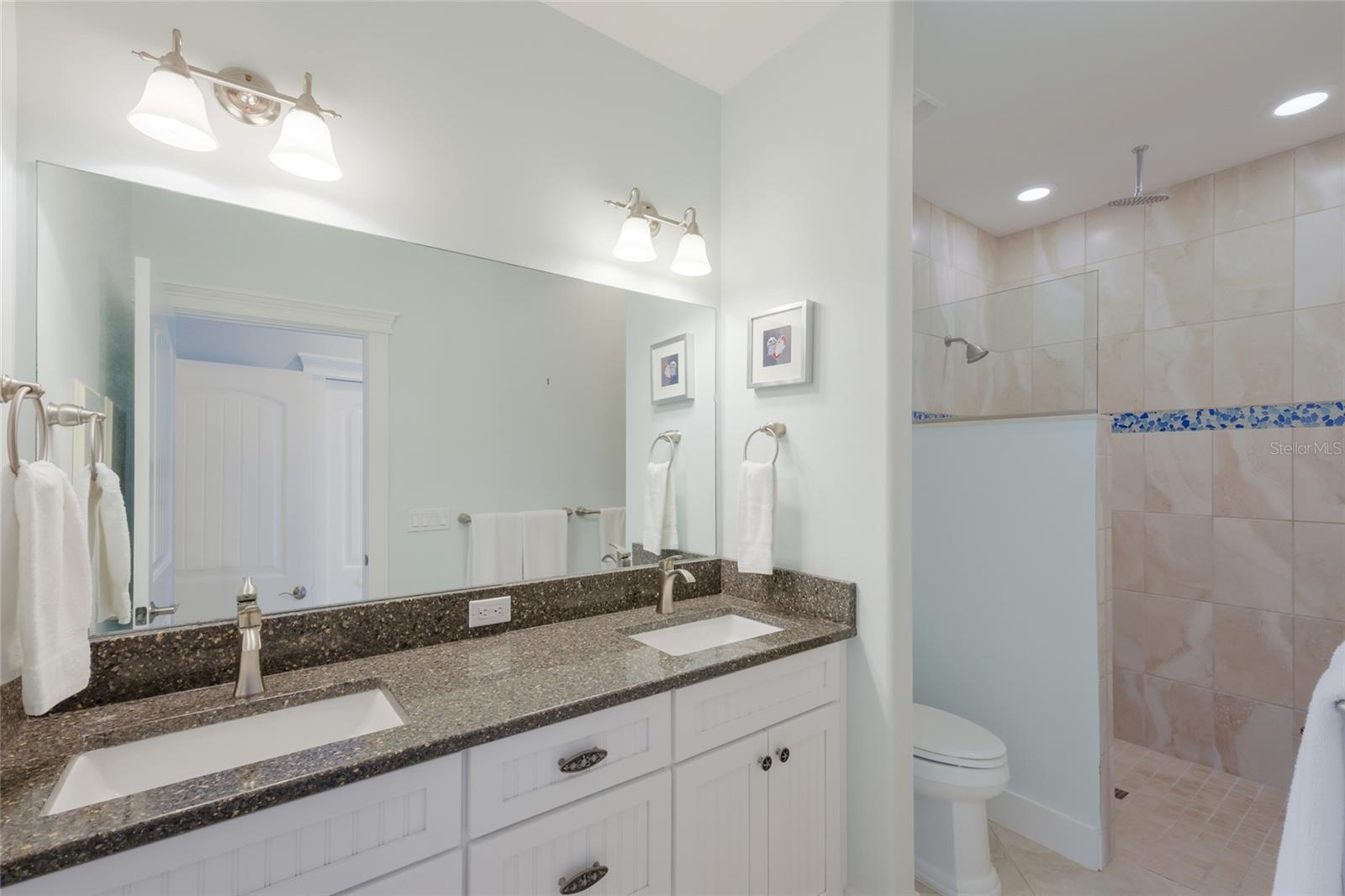 HOLMES GULF TO BAY DEV - Residential