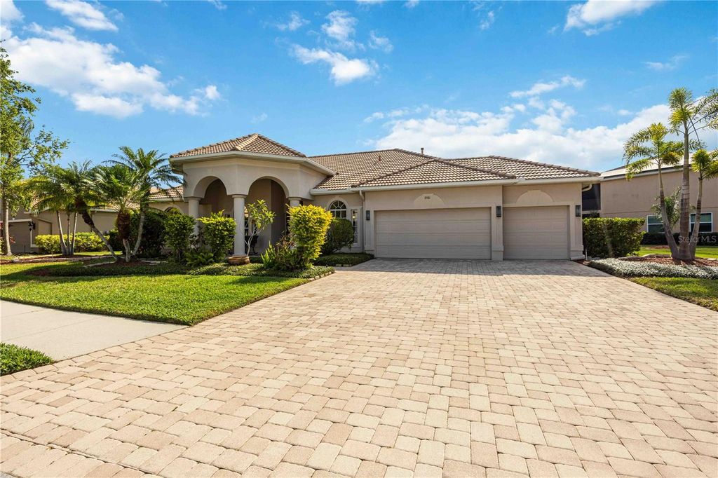 Photo of 7581 Camden Harbour Drive, Bradenton, FL 34212 (MLS # A4647766)