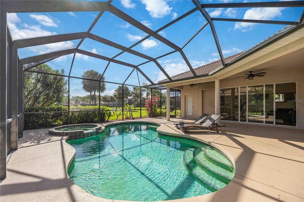 Photo of 7581 Camden Harbour Drive, Bradenton, FL 34212 (MLS # A4647766)