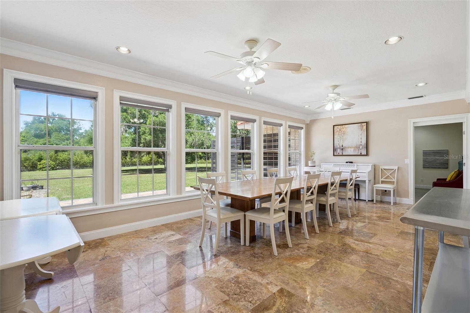 MARKHAM WOODS CORRIDOR - Residential