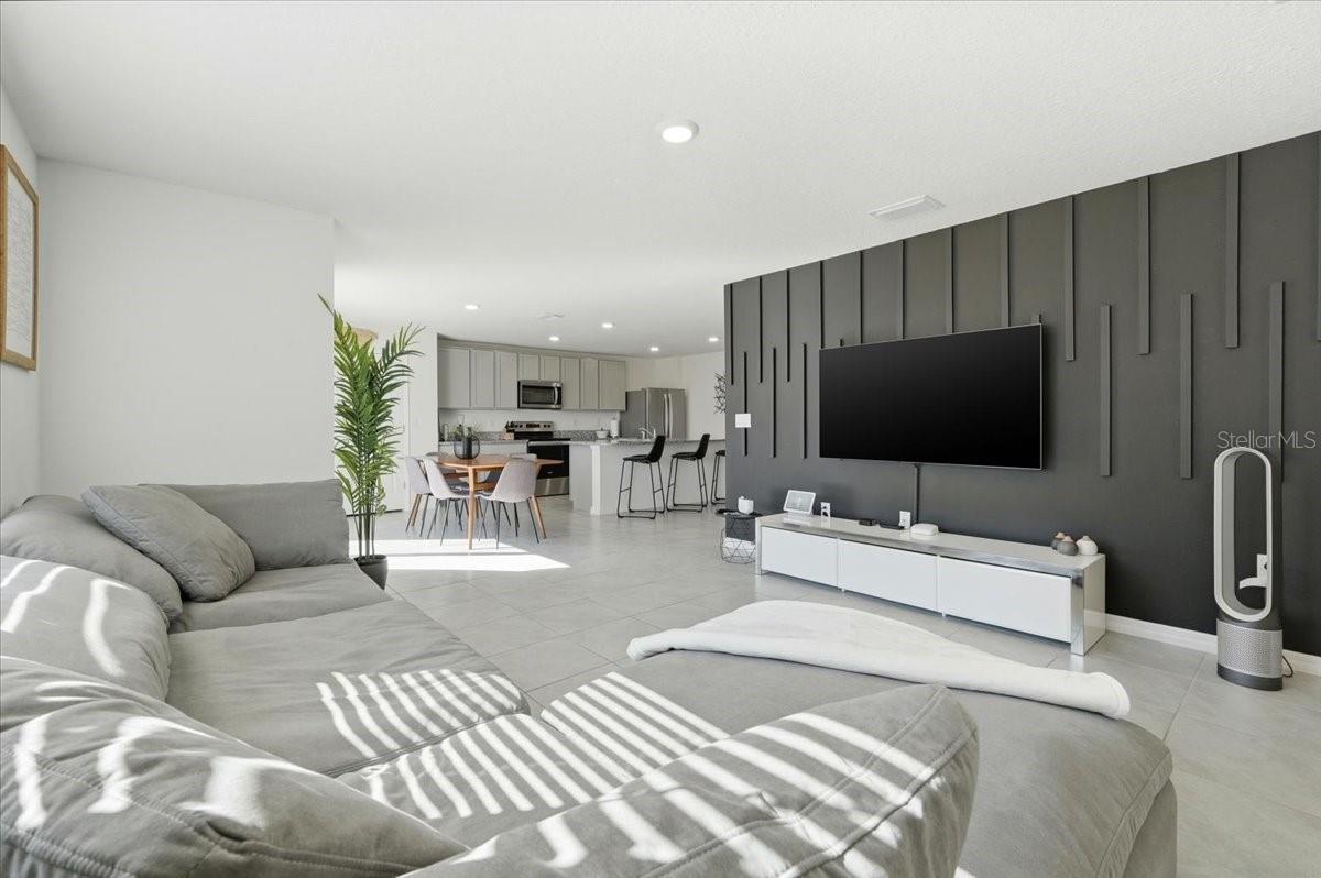 NORTH PARK ISLE PH 1B 1C & 1D - Residential