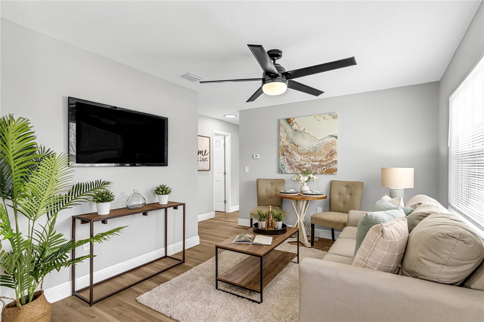 ACADEMY MANOR UNIT 01 - Residential