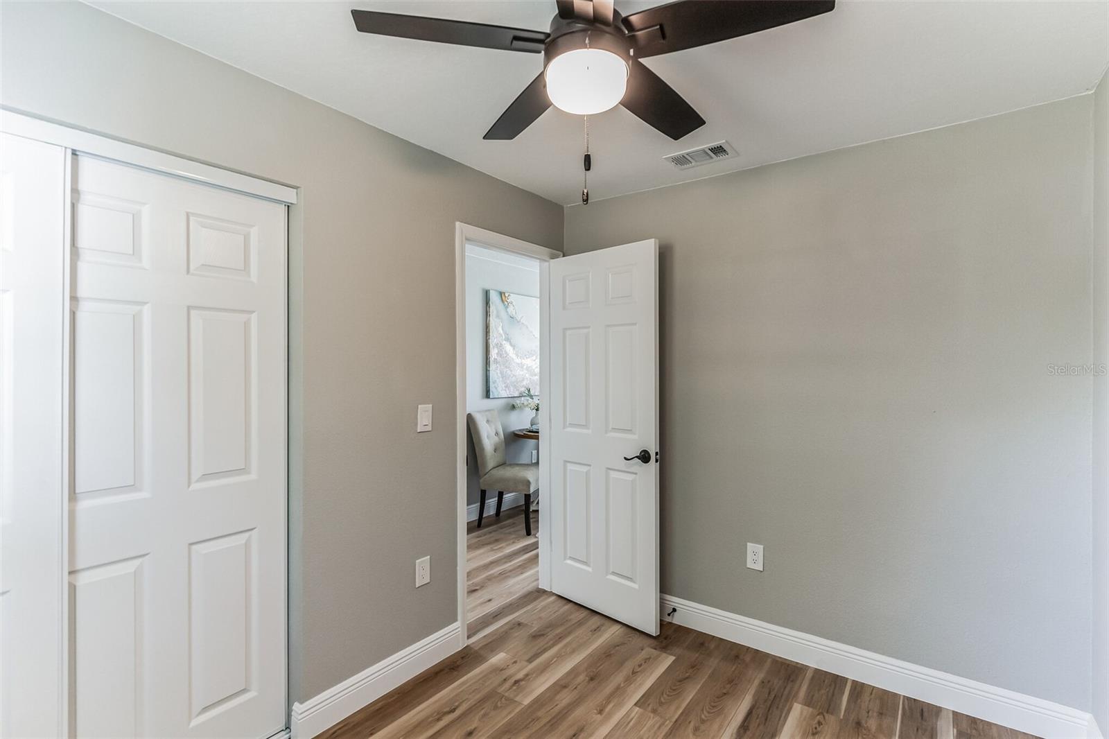 ACADEMY MANOR UNIT 01 - Residential