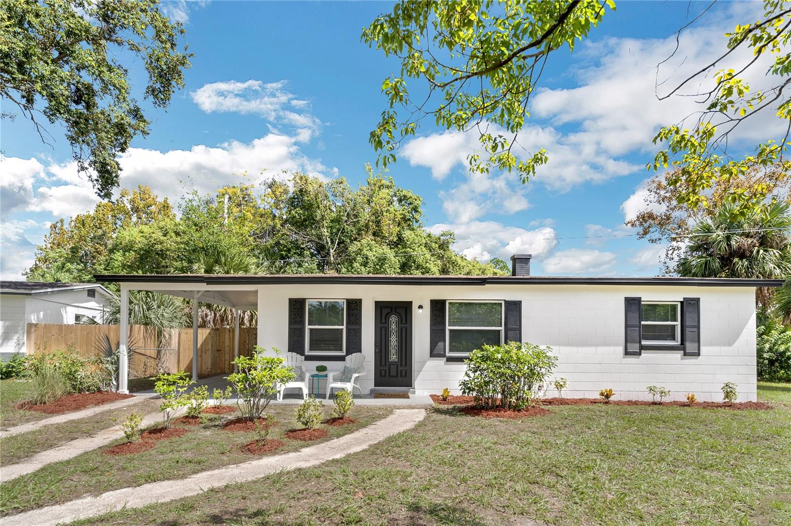 ACADEMY MANOR UNIT 01 - Residential