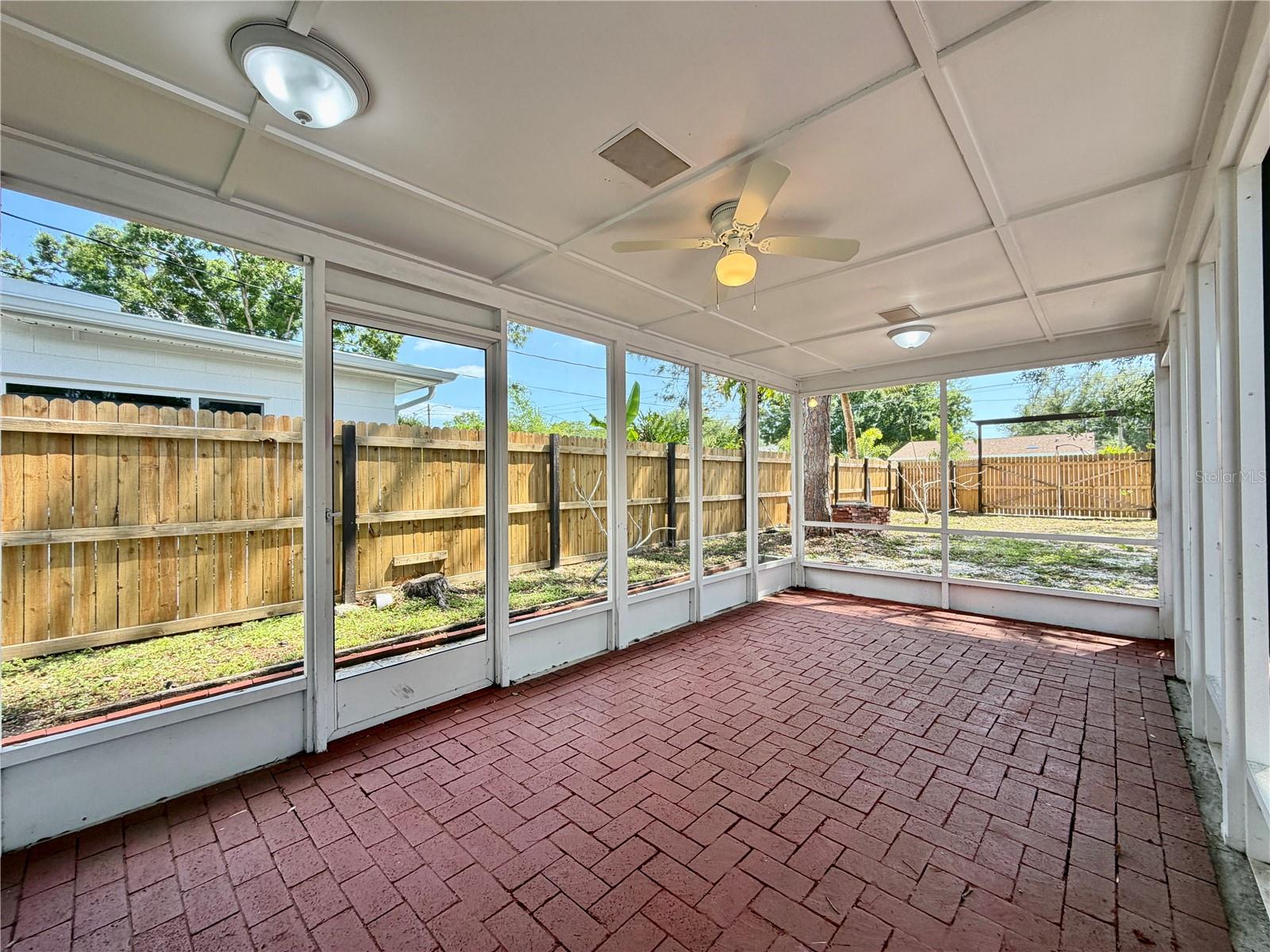 NORTH ST PETERSBURG - Residential