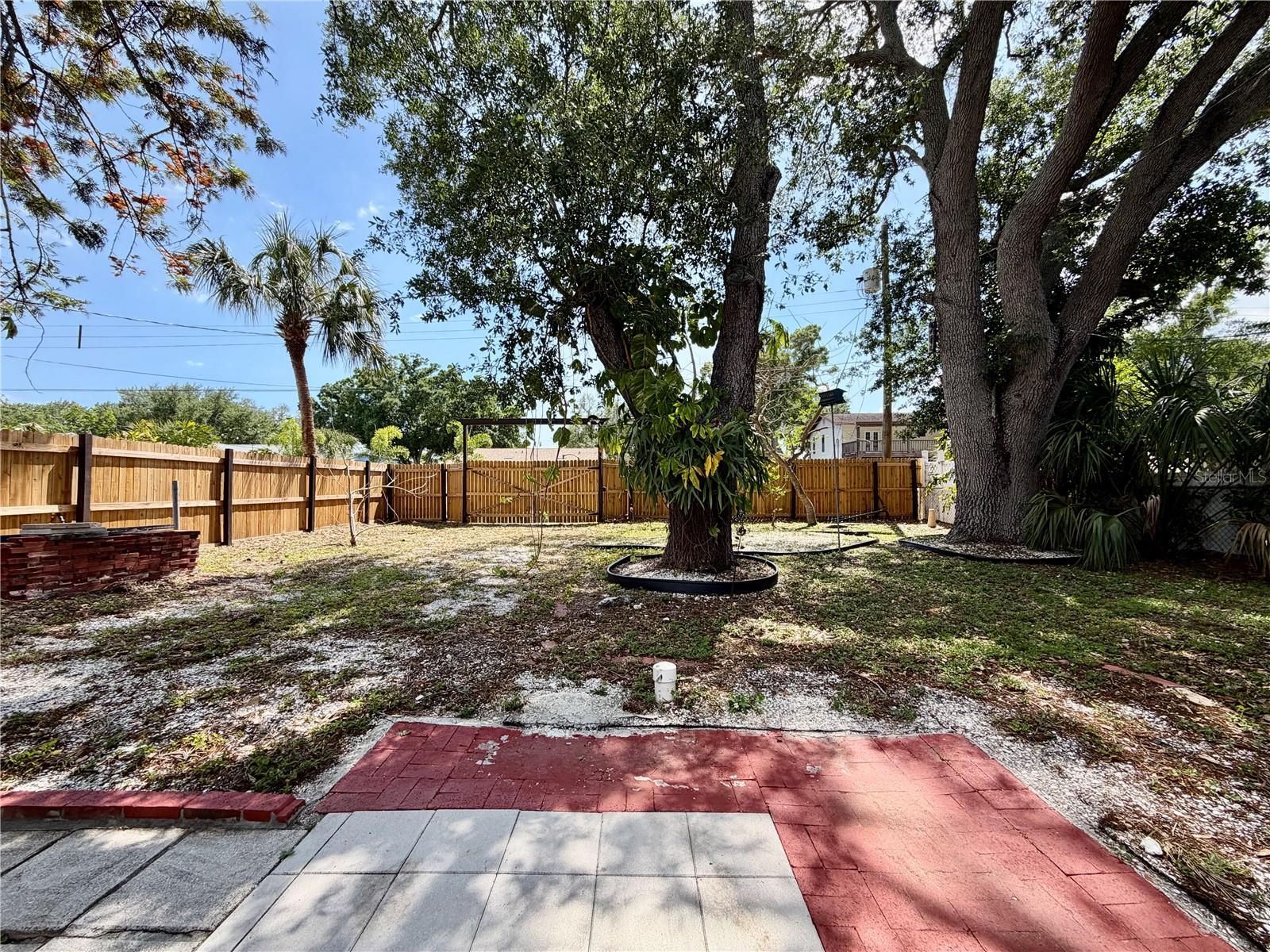 NORTH ST PETERSBURG - Residential