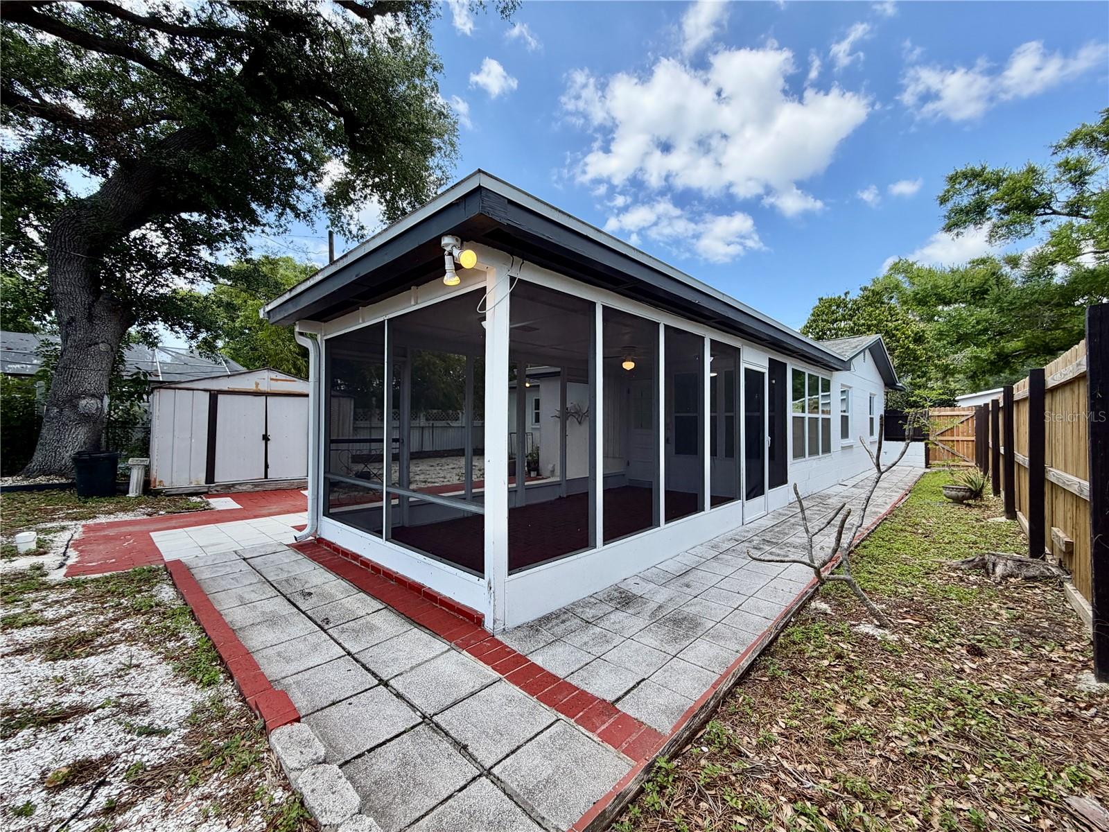 NORTH ST PETERSBURG - Residential