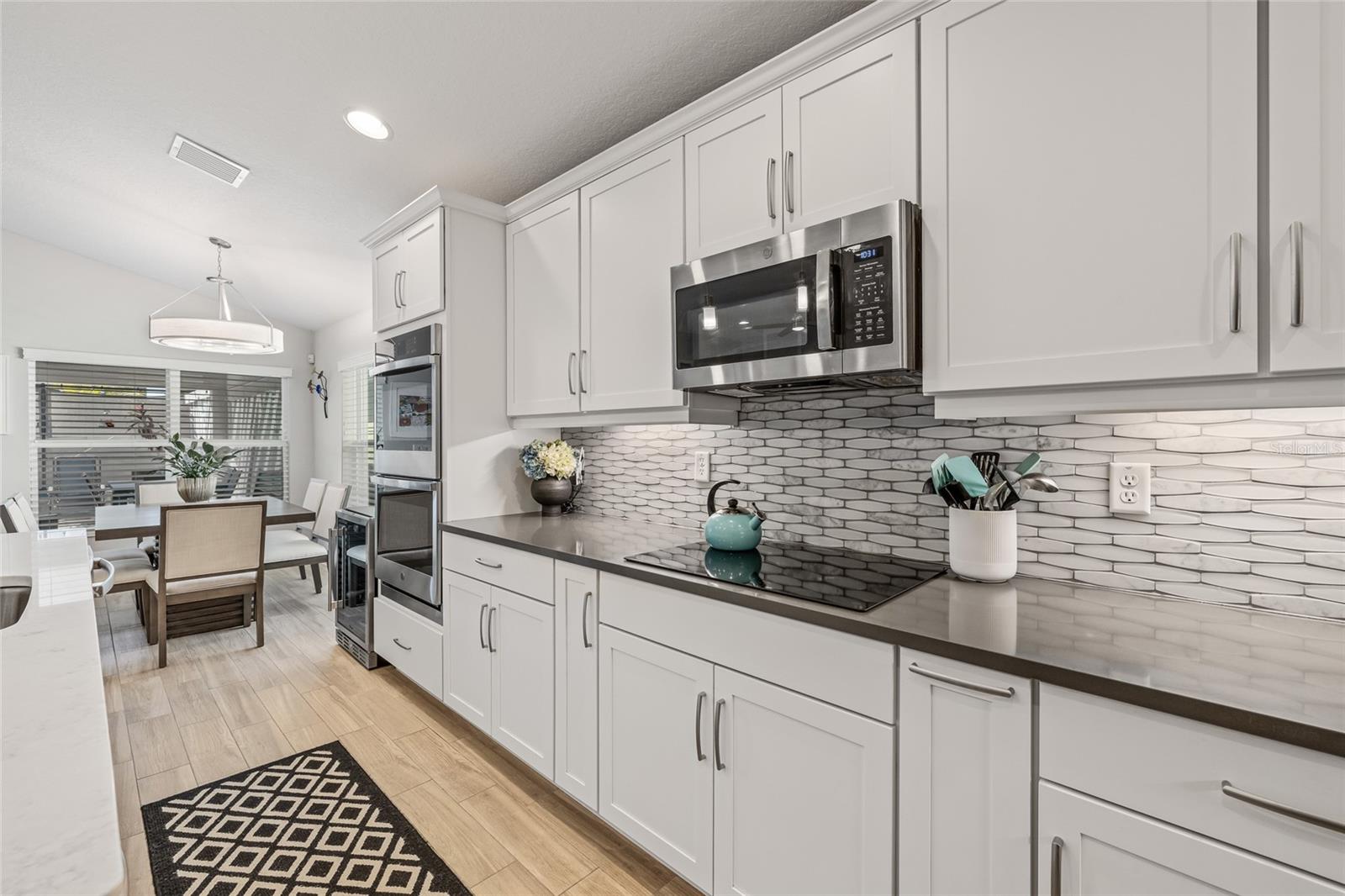 CARROLLWOOD LNDGS PH 2 - Residential