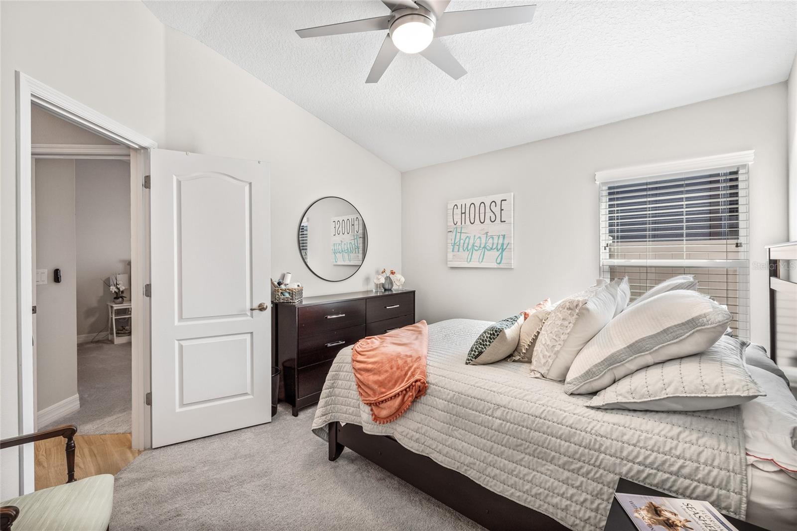 CARROLLWOOD LNDGS PH 2 - Residential