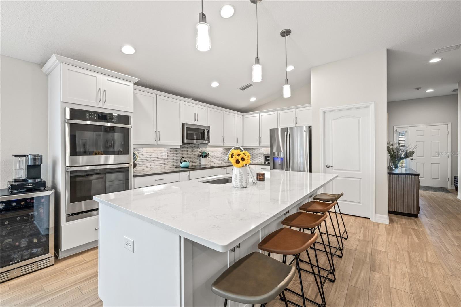 CARROLLWOOD LNDGS PH 2 - Residential