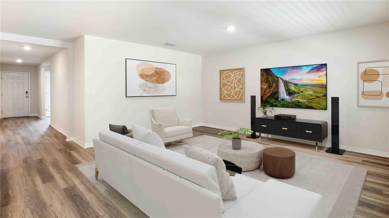OAKFIELD TRAILS - Residential