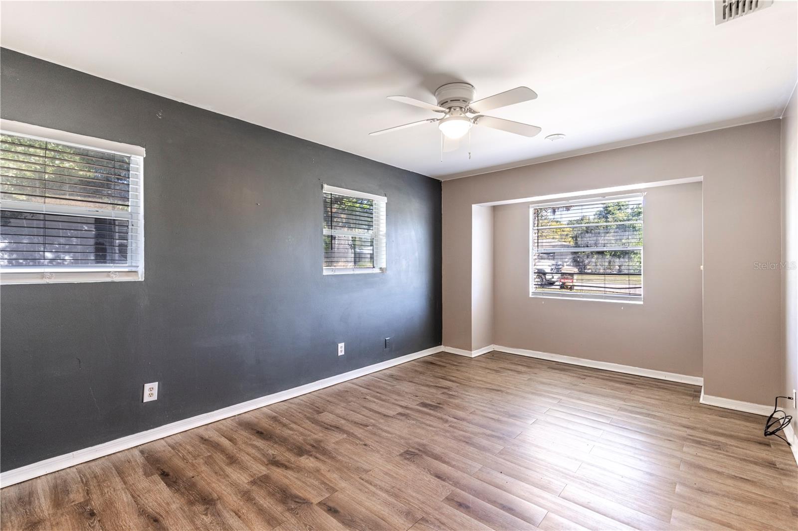 SYLVAN SHORES - Residential