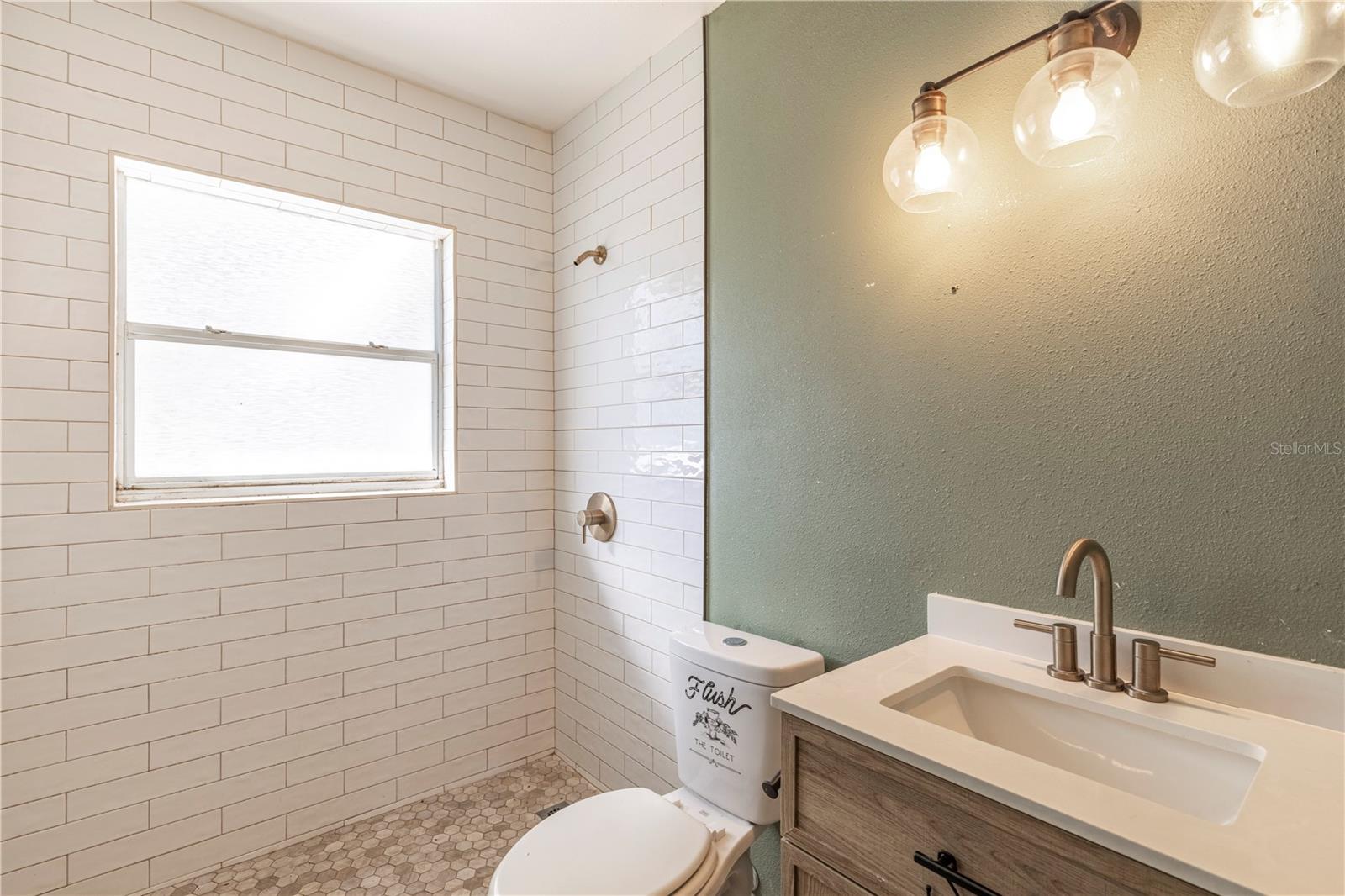 SYLVAN SHORES - Residential