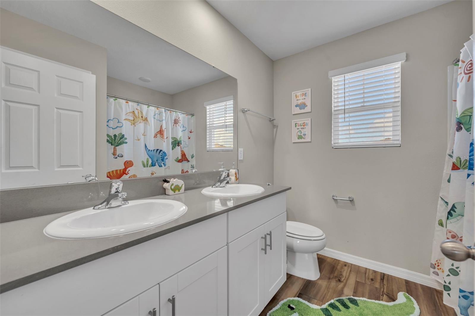 FOREST LAKE - Residential