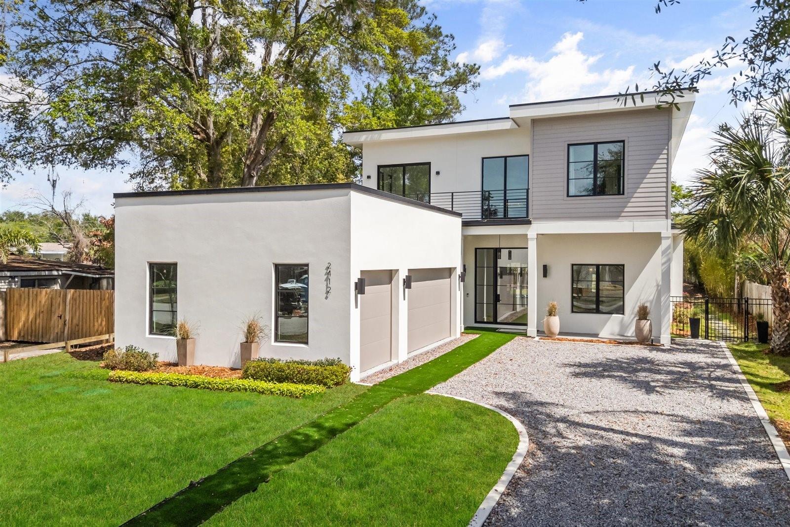 2412 CHANTILLY AVENUE