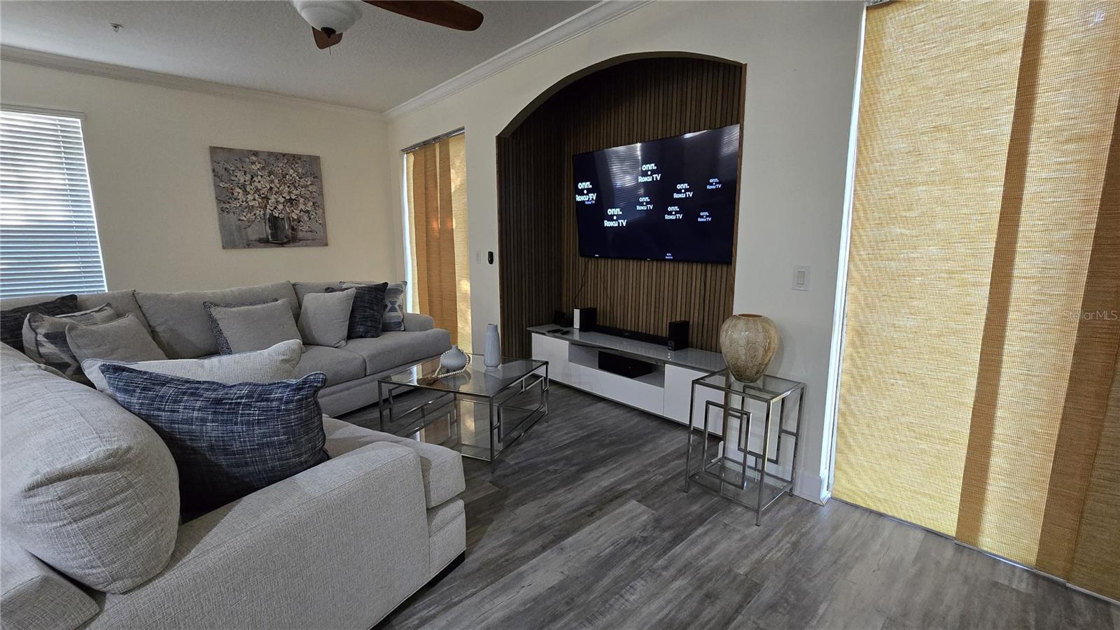 OVERLOOK/PARKSIDE - Residential