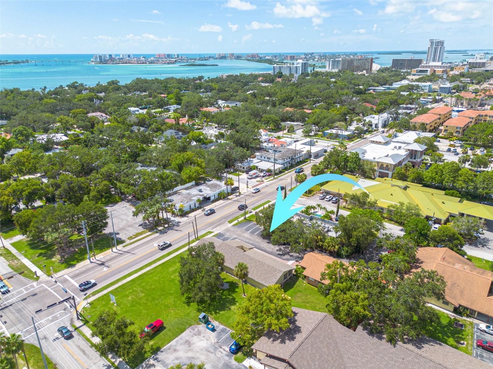 MAGNOLIA PARK - Commercial Lease