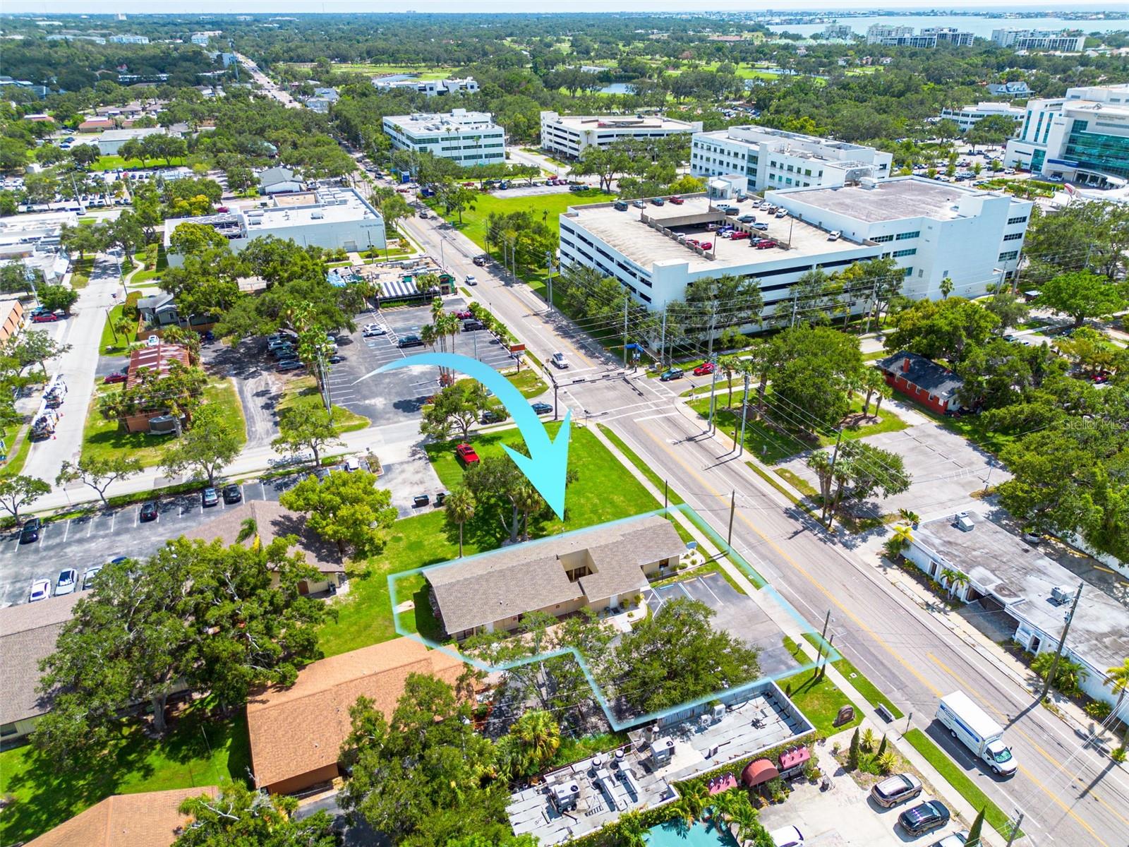 MAGNOLIA PARK - Commercial Lease