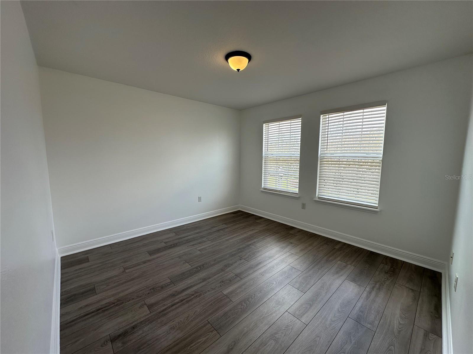 SUMMERLAKE PD PH 1B - Residential Lease