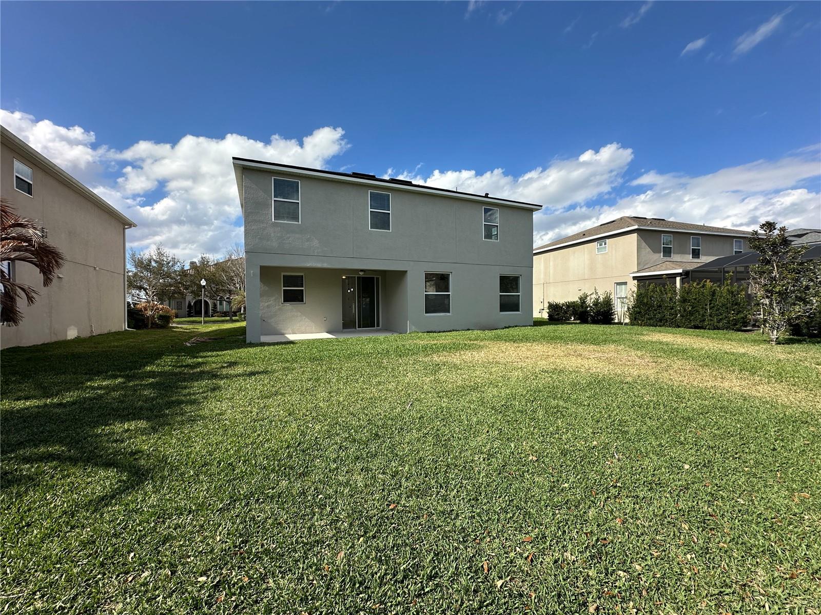 SUMMERLAKE PD PH 1B - Residential Lease