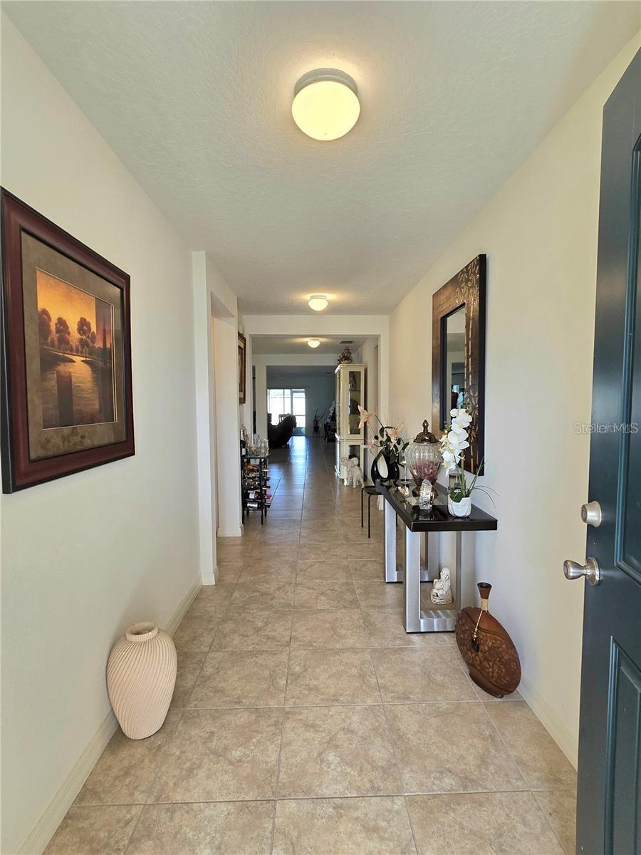 3209 CASA DEL REY AVENUE