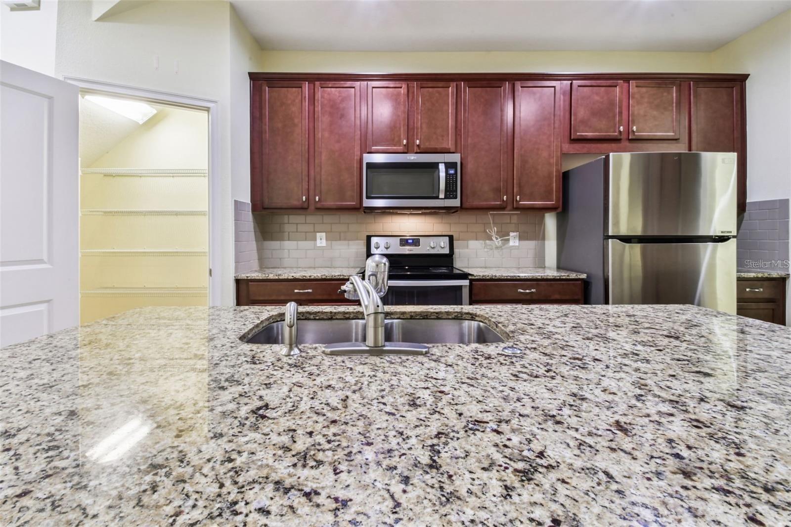 LAKESHORE PRESERVE - Residential