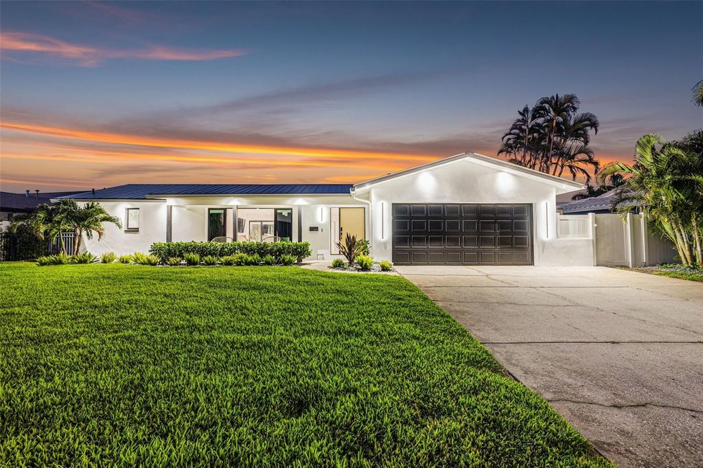 Photo of 1367 51st Avenue NE, St Petersburg, FL 33703 (MLS # TB8370059)