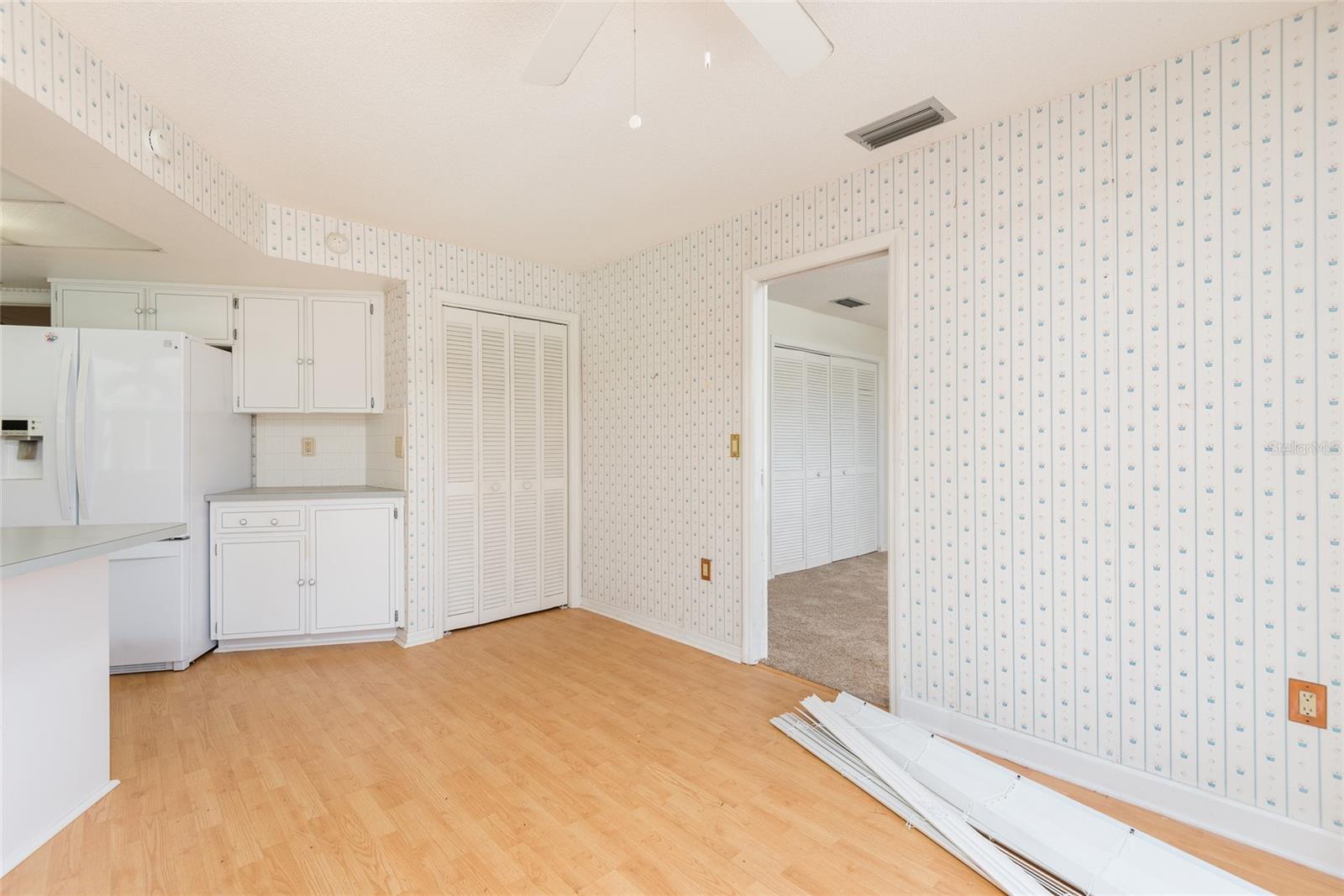 SPRING HILL - Residential