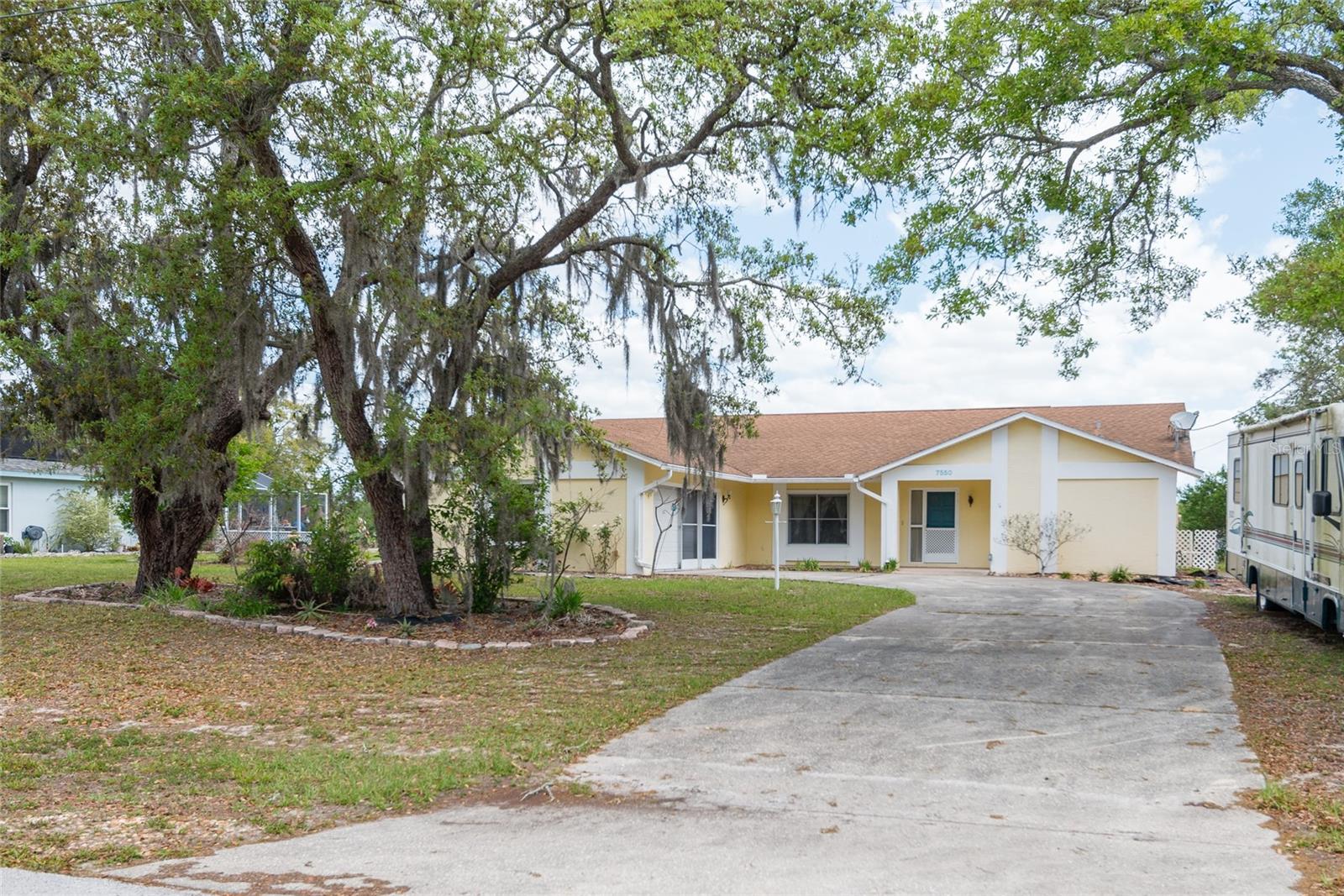 SPRING HILL - Residential