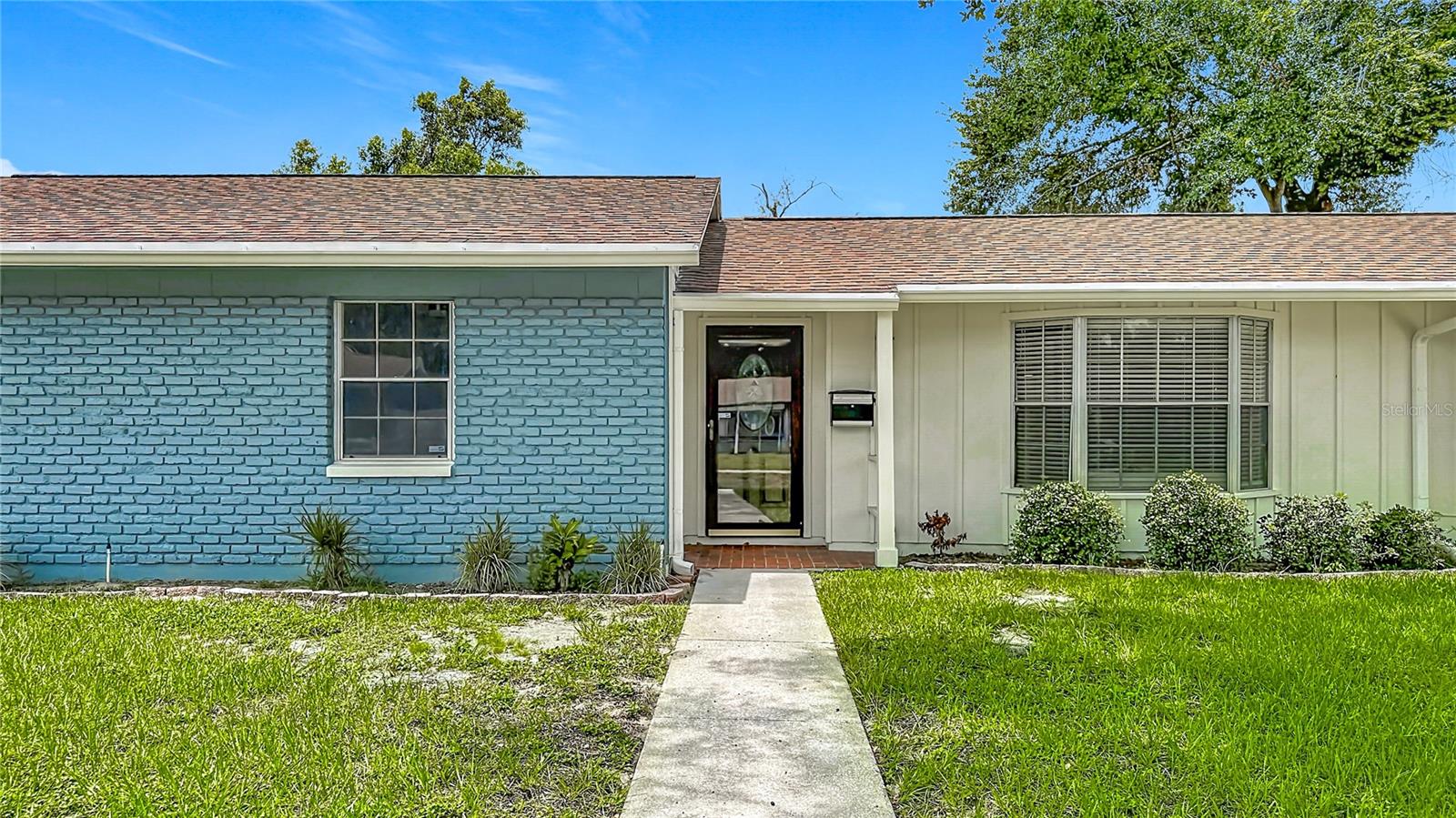514 W HILDA DRIVE