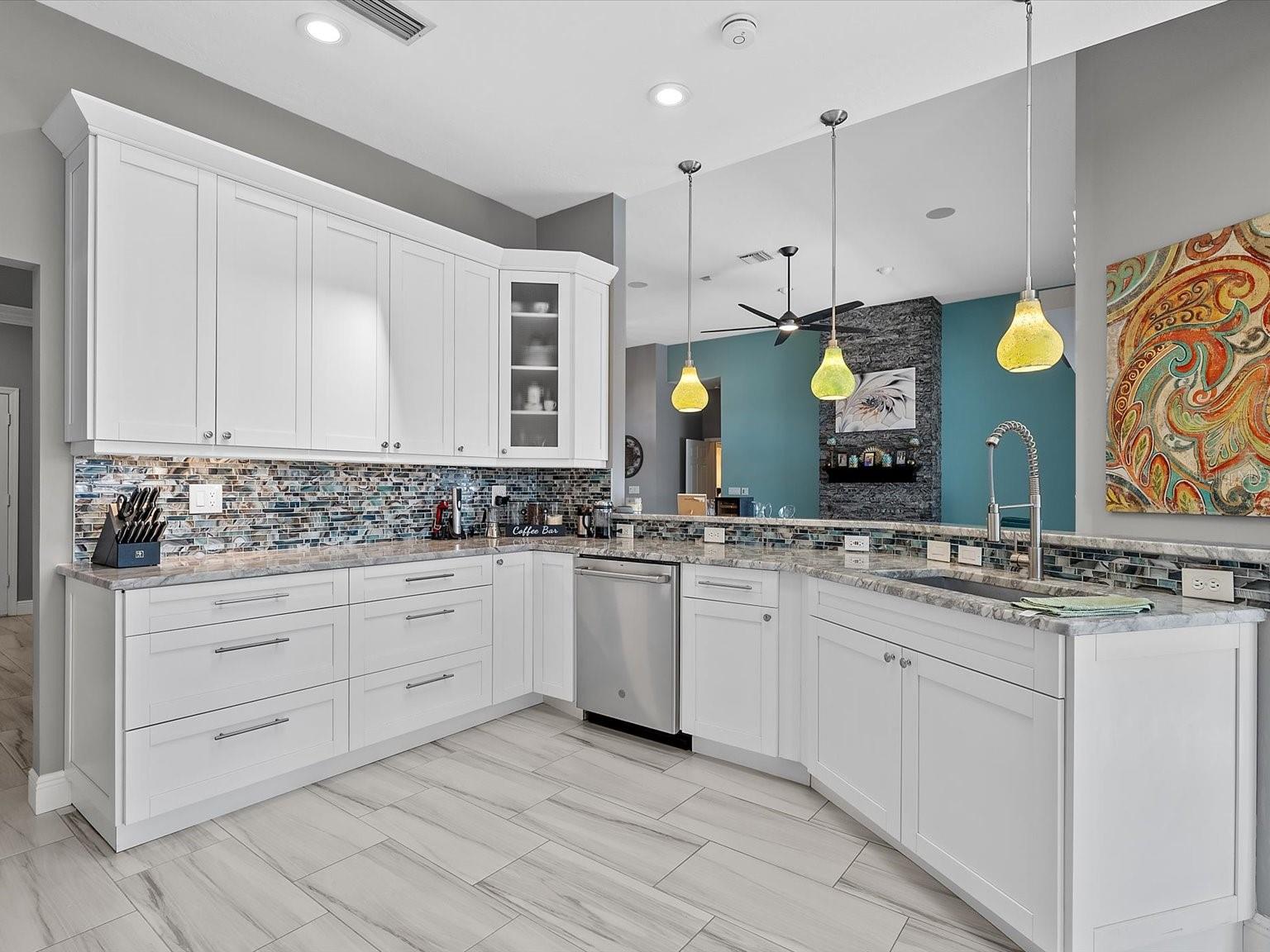 VENICE GOLF & COUNTRY CLUB - Residential