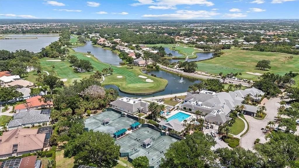 VENICE GOLF & COUNTRY CLUB - Residential