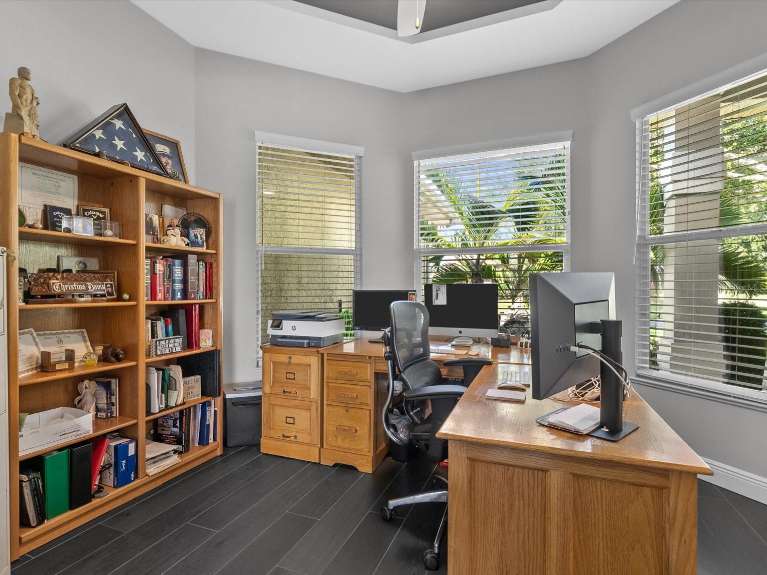 VENICE GOLF & COUNTRY CLUB - Residential