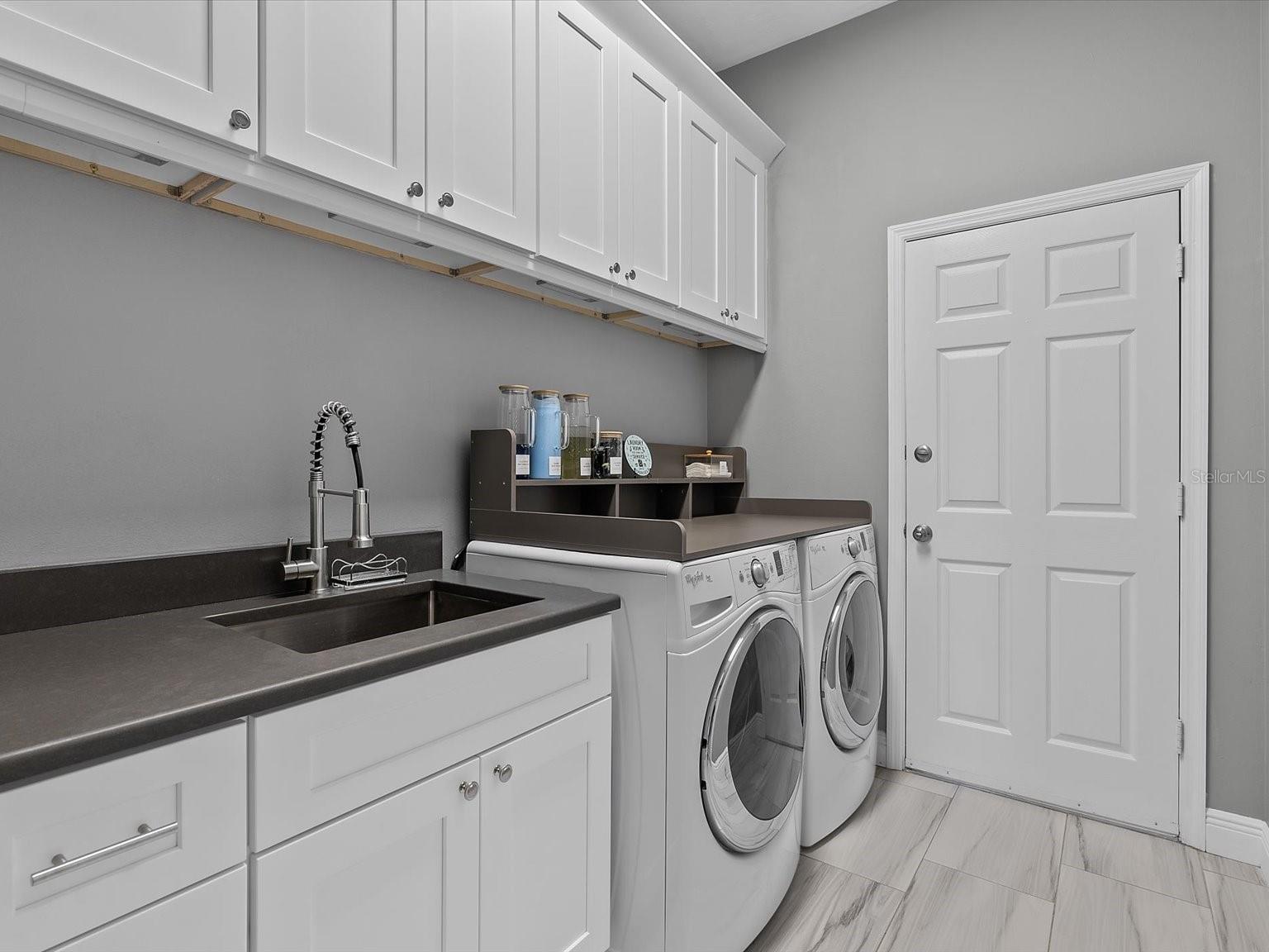 VENICE GOLF & COUNTRY CLUB - Residential