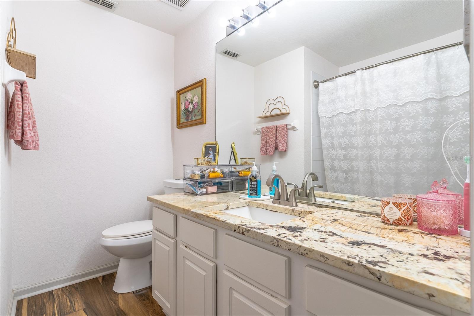 DUNWOODY COMMONS PH 2 - Residential