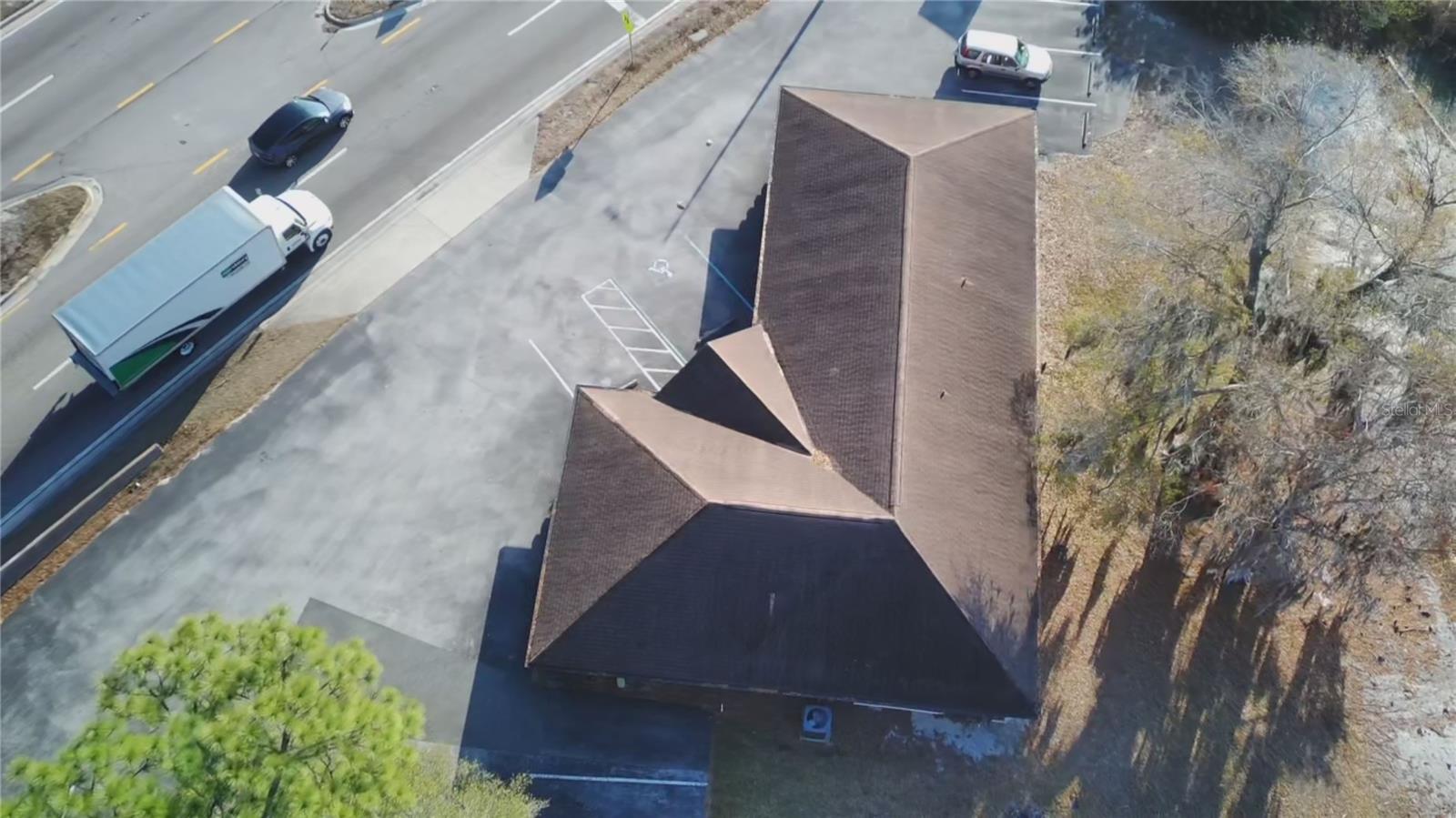 TWIN LAKE PARK SUB - Commercial Sale